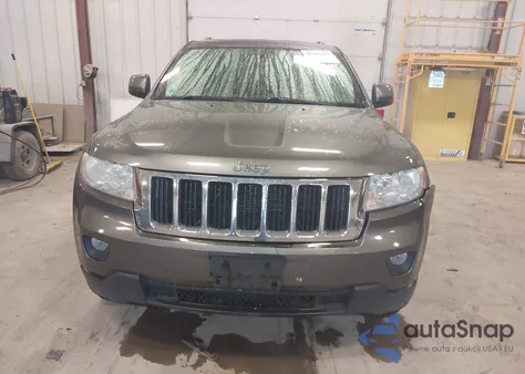 2012 Jeep Grand Cherokee Laredo из США, поврежденный, VIN 1C4RJFAG8CC132199